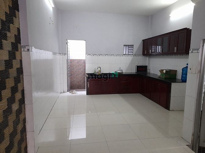 Hình ảnh Mặt tiền ĐHT 06, 67m2 BTCT 2 tầng kế chợ Cây Sộp