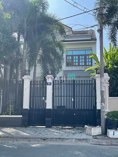 Hình ảnh Biệt thự 270m2 MT đường 13C khu Ao Sen- Tên Lửa, Bình Tân, 25 tỷ