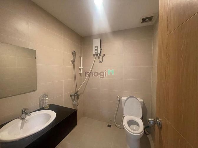 Hình ảnh Cần bán gấp CH Charmington đường Cao Thắng.q10 vị trí TT