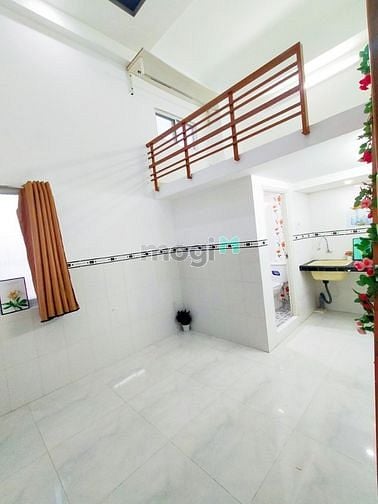 Hình ảnh Phòng trọ có gác có cửa sổ thoáng mát