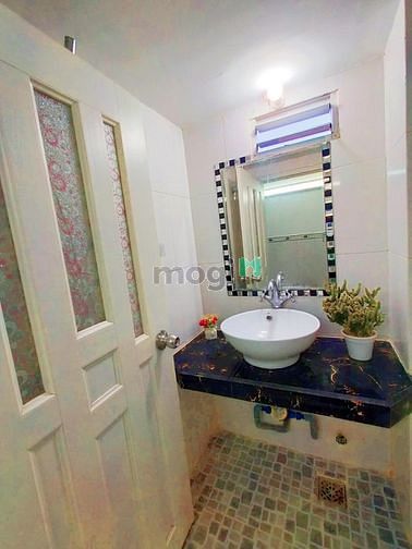 Hình ảnh Phòng trọ có gác có cửa sổ thoáng mát