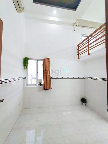 Hình ảnh Phòng trọ có gác có cửa sổ thoáng mát
