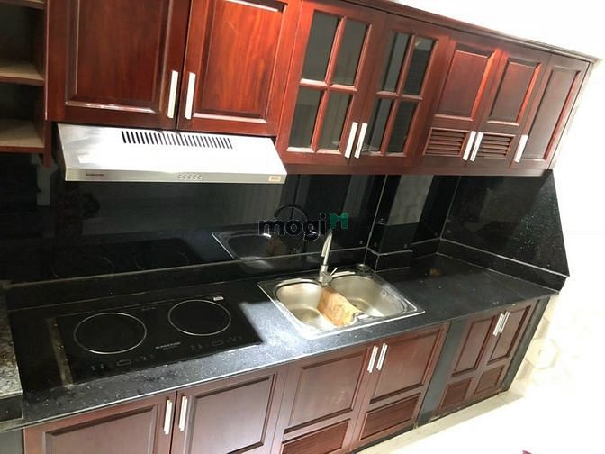 Hình ảnh 5 tầng - nhà mới - 3 phòng ngủ - Cao Đạt - Quận 5