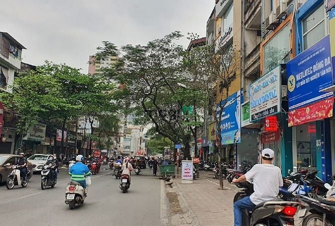 Hình ảnh Lô Góc! Căn Nhà Đắt Giá nhất Mặt Phố Thái Thịnh 156.3m2, mt 11.8m