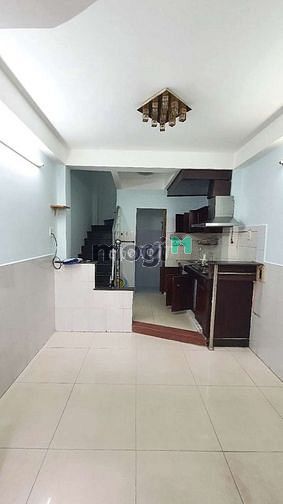 Hình ảnh Cho thuê nhà hẻm Lý Thường Kiệt 2pn 3wc P14 Q10