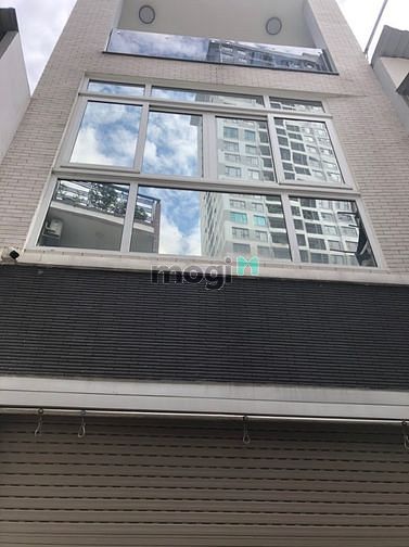 Hình ảnh Nhà Hẻm Bến Vân Đồn Xây Kiên Cố . Cao Cấp DTSD 122.16m2