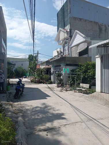 Hình ảnh Bán 100m2 thổ cư đường xe hơi Lê Văn Lương giá 3.1 tỷ