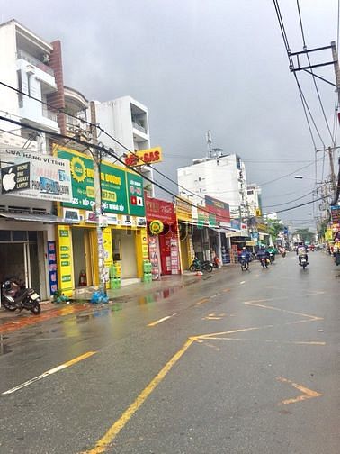 Hình ảnh $ Cho Thuê GẤP KHO 700M2.CONTAINER đậu được, P PHÚ TRUNG, GIÁ 70 TR $