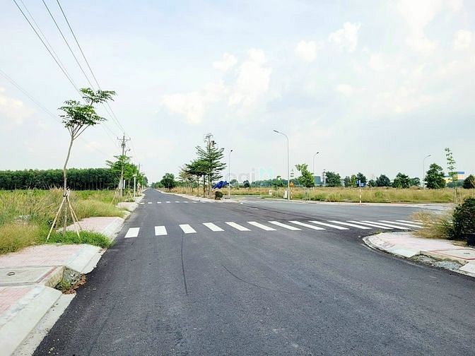 Hình ảnh Đất nền KCN bàu bàng giá rẻ 800tr/nền