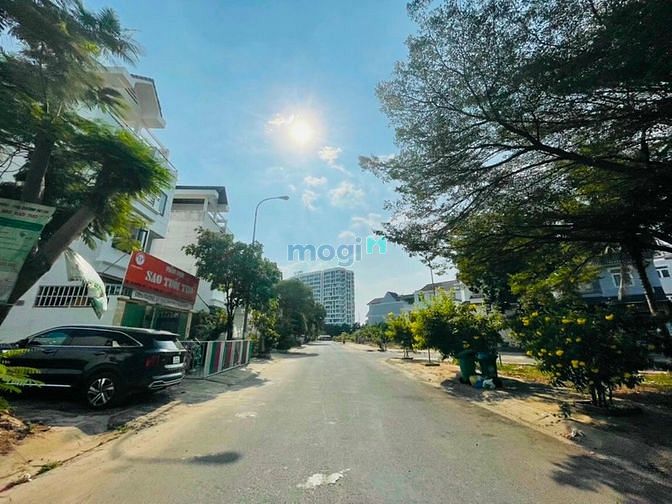 Hình ảnh Cần bán gấp lô đất 5x16 MT Lê Văn Lương, Quận 7, sổ riêng, đường 12m,