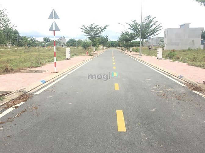 Hình ảnh 231m2(11x21m2) Đất Thổ Cư SHR sát ỦY BAN và Chợ DẦU TIẾNG giá 975tr
