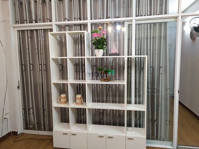 Hình ảnh Cần bán nhanh gấp chcc Trần Quốc Thảo lầu 1 P.9 Q.3
