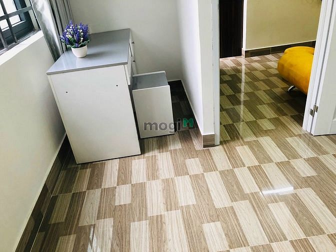 Hình ảnh Mb6623 nạp rút nhanh chóng 1PN gần sân bay, thuận tiện đi lại!