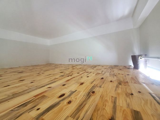 Hình ảnh Cho thuê phòng có gác đường lê trọng tấn (gần ĐH CN thực phẩm)