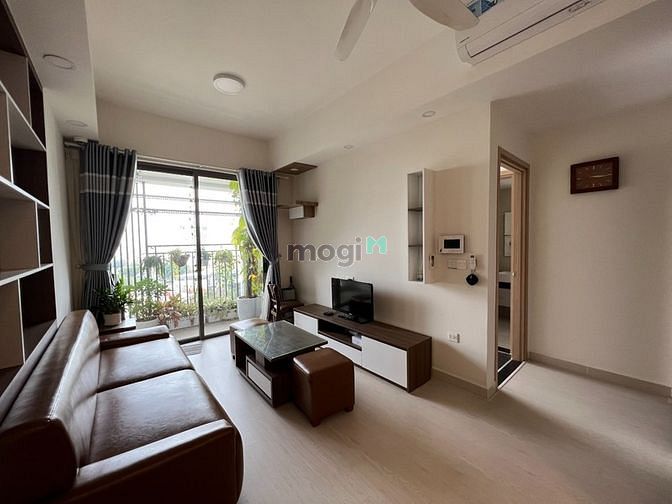 Hình ảnh Nhà đầy đủ nội thất, căn góc, tầng cao thoáng mát