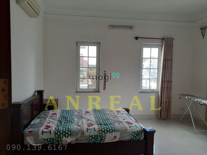 Hình ảnh Cho Thuê Villa Nguyễn Văn Hưởng 450m2 Giá 2000$/Tháng