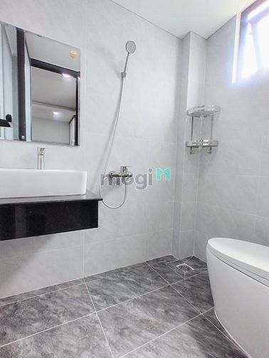 Hình ảnh Mb6623 nạp rút nhanh chóng studio ban công ngay UBND Q2