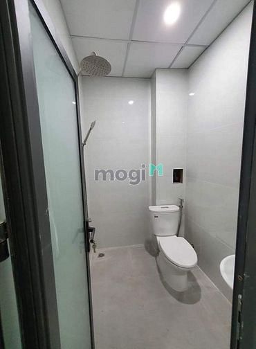 Hình ảnh CHo thuê phòng có ban công ngay cổng KCN Tân Bình