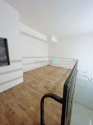 Hình ảnh Phòng trọ sinh viên Giờ tự do, thang máy, rộng rãi