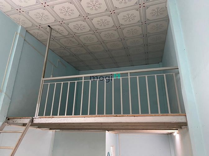 Hình ảnh Nhà hẻm xe hơi đường Ao Đôi,sát Lê Văn Quới,lửng – 5x18m.