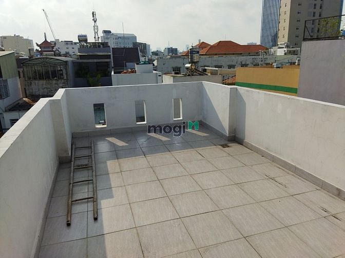 Hình ảnh Trung Tâm Phú Nhuận - CÁCH MT 200m