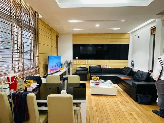 Hình ảnh Bán nhà mặt ngõ Chùa Láng - Đống Đa