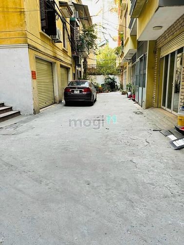 Hình ảnh Bán nhà mặt ngõ Chùa Láng - Đống Đa