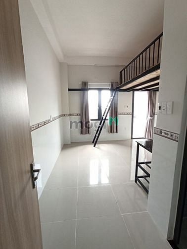 Hình ảnh Siêu Phẩm Nhà Mới Gần Hufi - Có Cửa Sổ, Ban Công