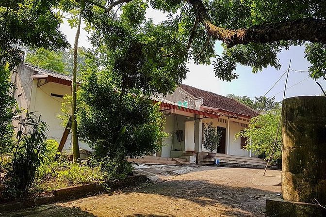 Hình ảnh Bán nhà sân vườn nhìn hồ tại Bắc Giang
