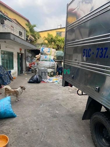 Hình ảnh bán nhà Cấp 4. khuôn đất lớn. sát mặt tiền. Hoà Bình. 120 tỷ
