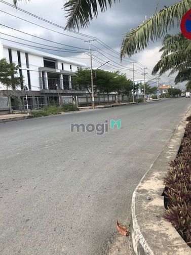 Hình ảnh Cần Bán Lô ĐẤT 90m Nằm KDC Bình phú gần siêu thị ,chợ , trường quốc tế
