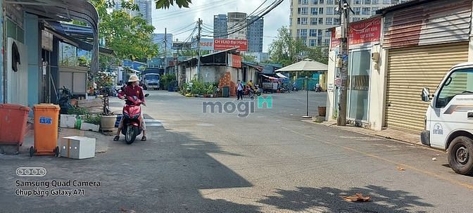 Hình ảnh Bán nhà đường.lý phục man phường bình Thuận Q 7