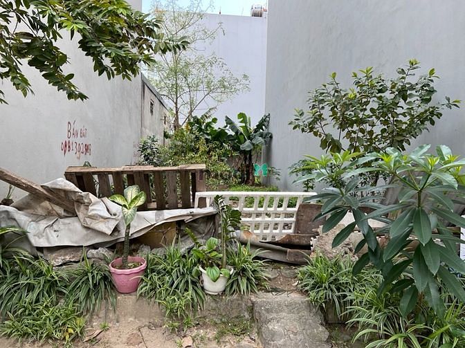 Hình ảnh Vợ chồng ly hôn cần thanh lý gấp 45,5m2 đất phố Kẻ Tạnh-Long Biên