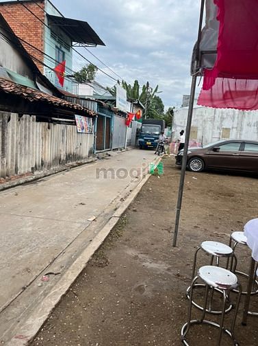 Hình ảnh Cần tiền bán gấp 75m2 tại đường Lê Hồng Phong