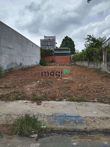 Hình ảnh Tôi bán đất sổ riêng tân định,dân đông,xd tự do