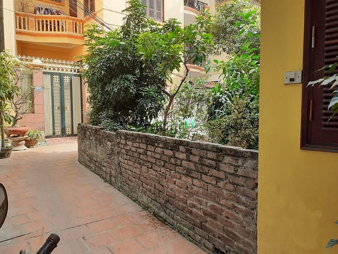 Hình ảnh BÁN ĐẤT Lô góc, Đội Cấn, B.Đình, 100m2, sát phố, chia lô, biệt thự đep