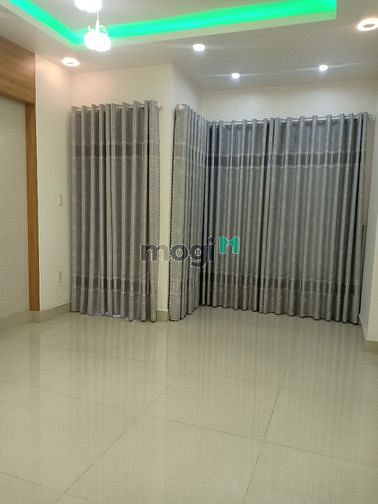 Hình ảnh Cho thuê nhà nguyên căn mặt tiền Quận 2