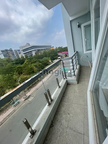 Hình ảnh Mb6623 nạp rút nhanh chóng Đặng Thùy Trâm_studio_2PN_ban công lớn, ngay đại học Văn Lang