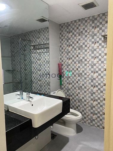 Hình ảnh Studio 1Pn đầy đủ nội thất, đẹp, căn góc. Giá 2 tỷ bao phí sang tên