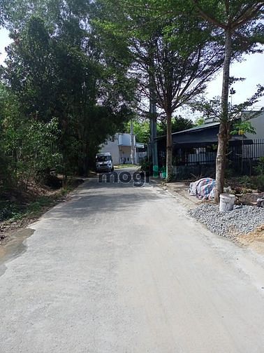 Hình ảnh Vỡ nợ bán gấp lô đất diện tích sử dụng 200m2(10x20) sổ hồng riêng