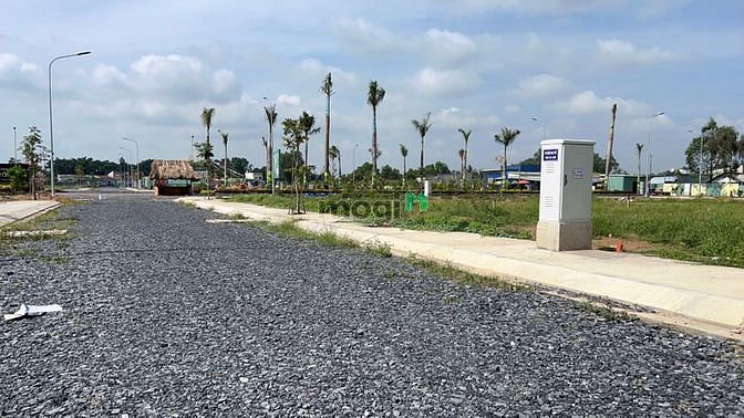 Hình ảnh bán đất 2 mặt tiền đường ĐT 824 và đường quốc lộ N2