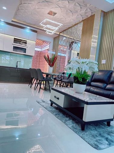Hình ảnh Siêu hiếm, căn góc 2 MT Bùi Hữu Nghĩa P7 Q5