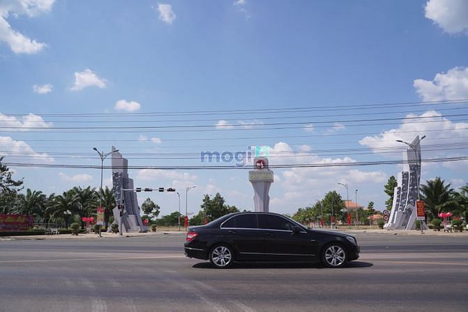Hình ảnh Bán 2800m2 full thổ cư nở hậu, chia làm 9 sổ, 470 triệu/sổ
