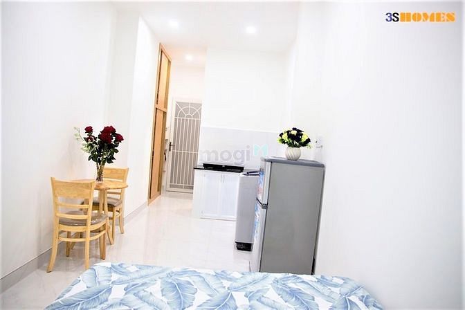 Hình ảnh CHDV full NT cao cấp Ban công thoáng mát rộng rãi gần CV Làng Hoa GV