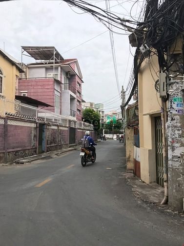 Hình ảnh Bán nhà hẻm đường cmt8, 3 tầng