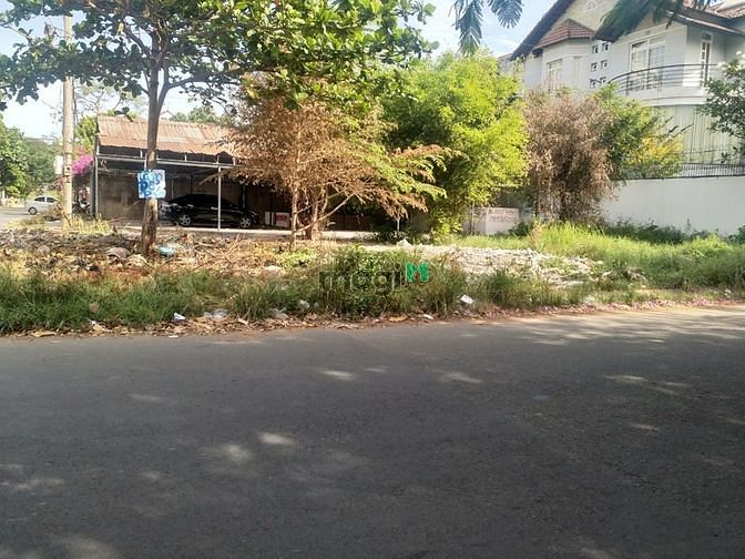 Hình ảnh Cho thuê dài hạn đất trống 2 mặt tiên kinh doanh đường 10 HBC Thủ Đức
