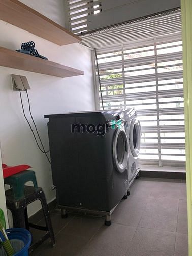 Hình ảnh Mb6623 nạp rút nhanh chóng SARIMI Sala 2PN cho thuê. Full nội thất tầng cao, view thoáng,