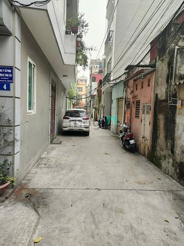 Hình ảnh Bán Đất Phú Diễn 41m2, lô góc ngõ thông kinh doanh giá 5.2 tỷ.