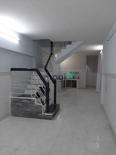 Hình ảnh Bán Nhà Hẻm Thông Cách Mạng Tháng Tám, 42m2-4,85tỷ