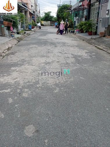 Hình ảnh Đất MT Đường 8m. Dt 108,7m2 ngang 5,2M. 8,2 tỷ. Ra Phạm Văn Đồng 150m